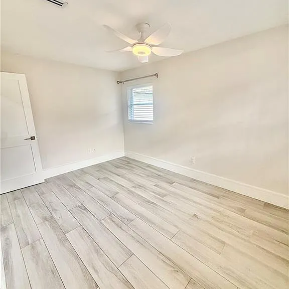 733 Pine Cone Ln — Photo 22