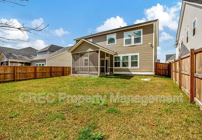 146 Red Bluff St — Photo 23