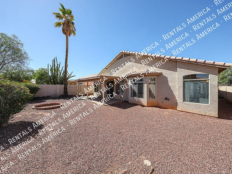 13874 W Wilshire Dr — Photo 38