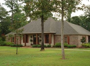 51 Shadow Wood Dr, Boyce, LA 71409