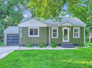 5724 Sunset Rd, Mound, MN 55364