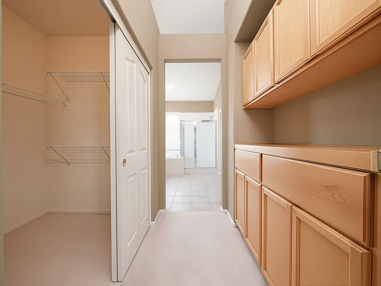 45277 Chateau Ct — Photo 25