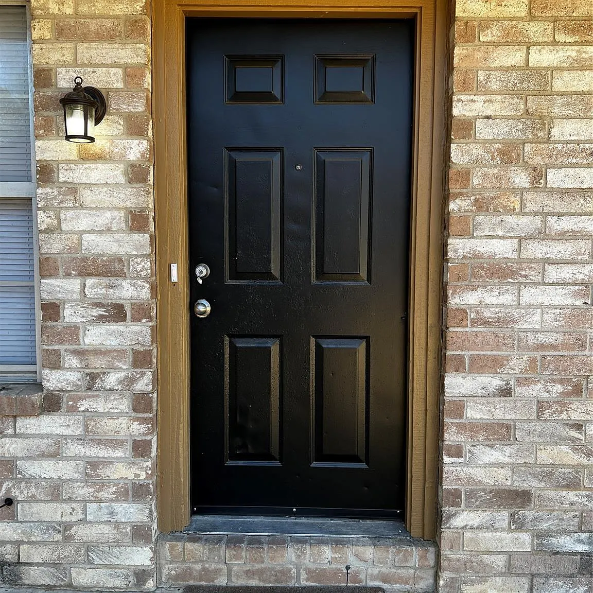 2 bed, 1.0 bath, 1536 sqft, $895 — Photo 1