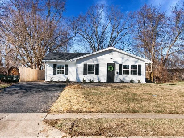 31 Woodview Dr, Wilmington, OH 45177