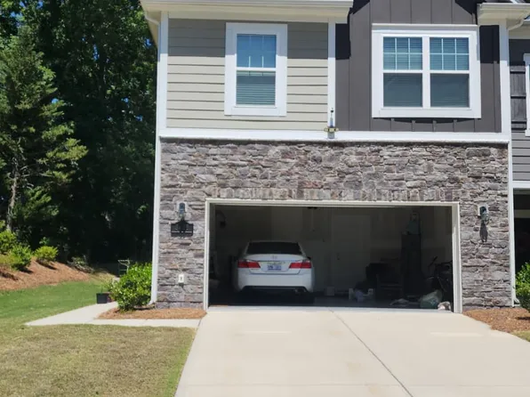 3435 Bernbrook Shadow Ln, Charlotte, NC 28269