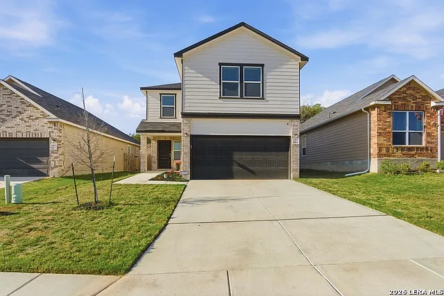 15411 Oceanus Dr — Photo 1