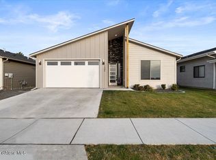1594 W Moselle Dr, Coeur D Alene, ID 83815