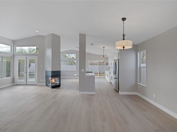 8228 Lauderdale Ct, Las Vegas, NV 89128