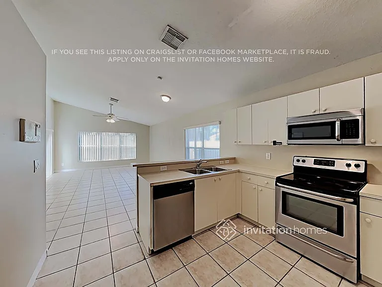 16200 SW 2nd Dr — Photo 9