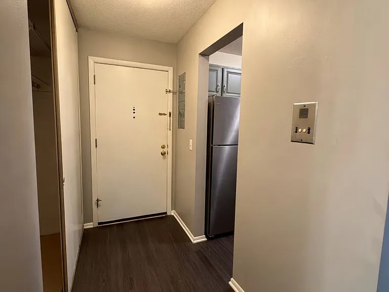 8935 Old Cedar Ave S #202 — Photo 18