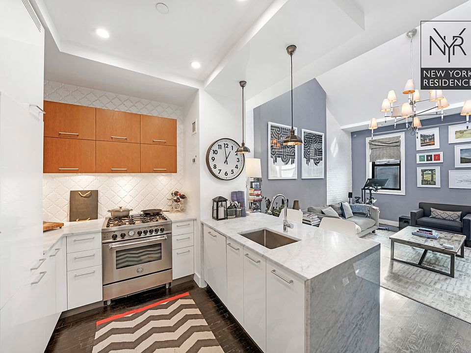 1st image of 400 W 23rd St APT 6M
