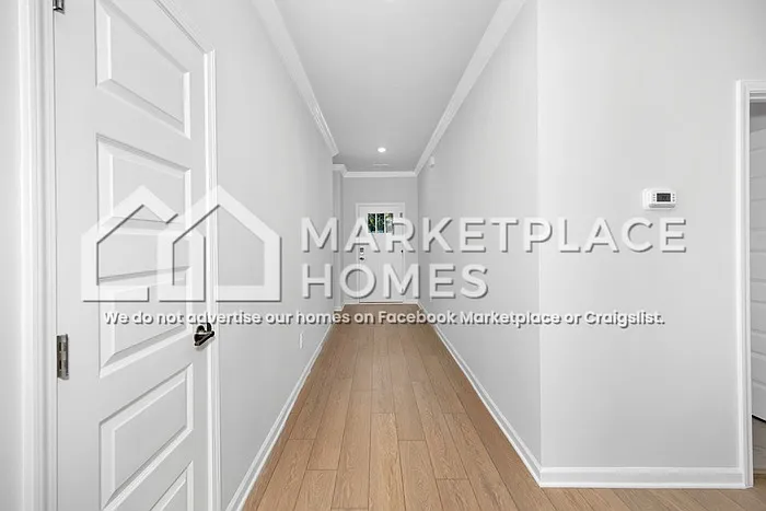 4 bed, 3.0 bath, 1942 sqft, $1,875 — Photo 3