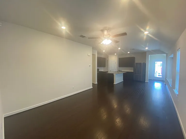 17115 Alturas Ave — Photo 7