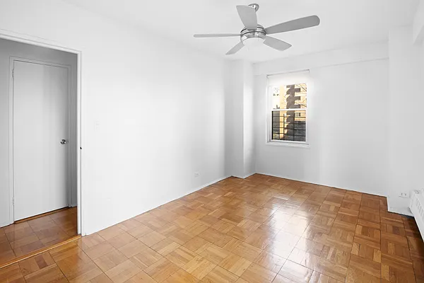 Rented by HomeDax Real Estate | media 13