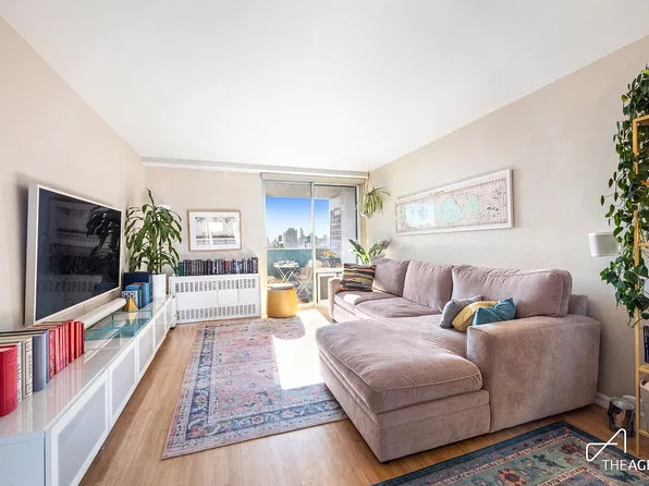100 W 94th St APT 19F, New York, NY 10025