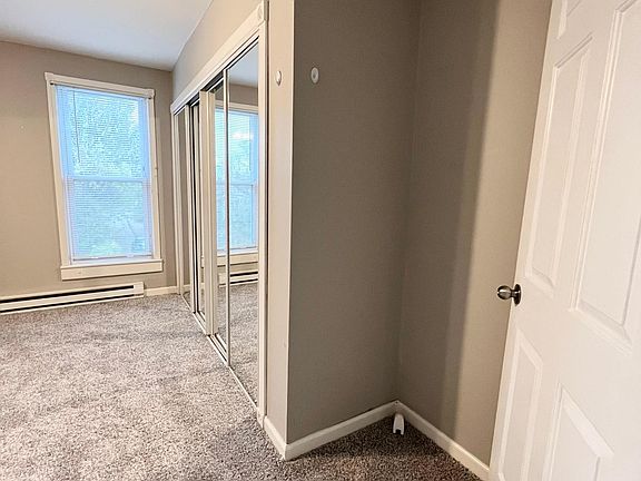 5th image of 5901 Pear Ave #Up
