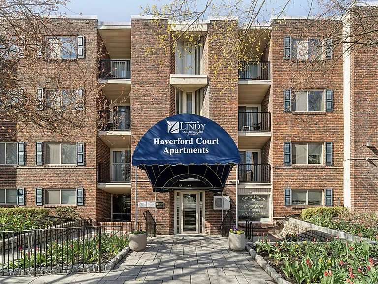 Haverford Court — Photo 18