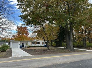 707 N Maple St, Saugatuck, MI 49453