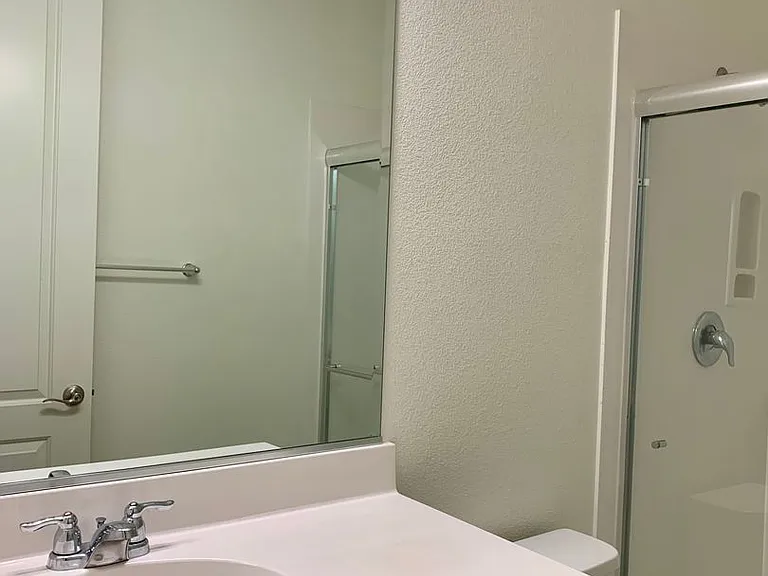 1900 Monroe Ct #100 — Photo 21