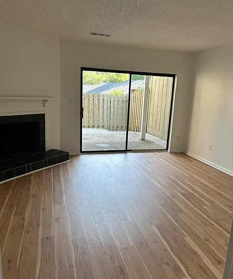 2163 Palmyra Dr SE — Photo 9