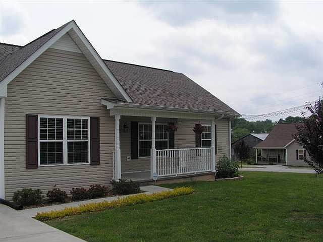 2nd image of 1251 Liberty Hall Dr
