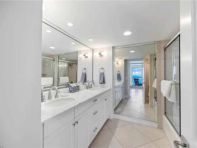10691 Gulf Shore Dr #1201 — Photo 28