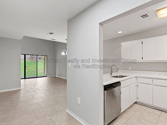 4th image of 76 Hidden Cove Way
