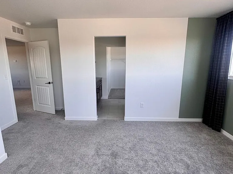 8275 Nat Love Dr — Photo 45