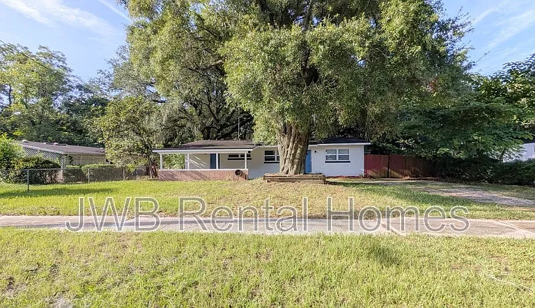 6622 Burpee Dr S — Photo 14
