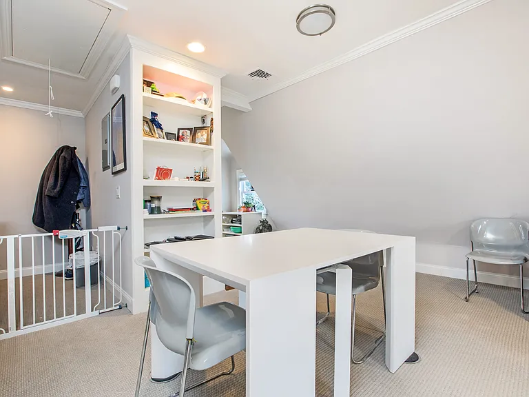 199 Purchase St #2 — Photo 8