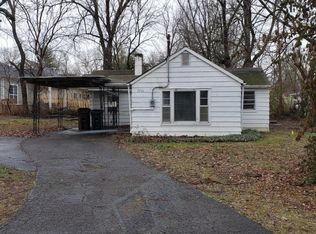 7706 Warwick Ave, Lyndon, KY 40222