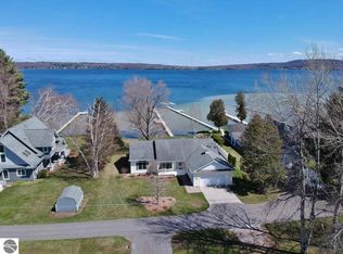 8351 S Solon Park Rd, Cedar, MI 49621