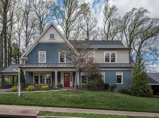 2773 N Wakefield St, Arlington, VA 22207