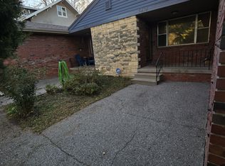 5424 N 24th St, Omaha, NE 68110