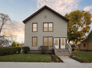 820 N Morrison St, Appleton, WI 54911