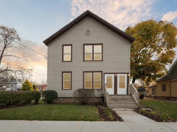 820 N Morrison St, Appleton, WI 54911