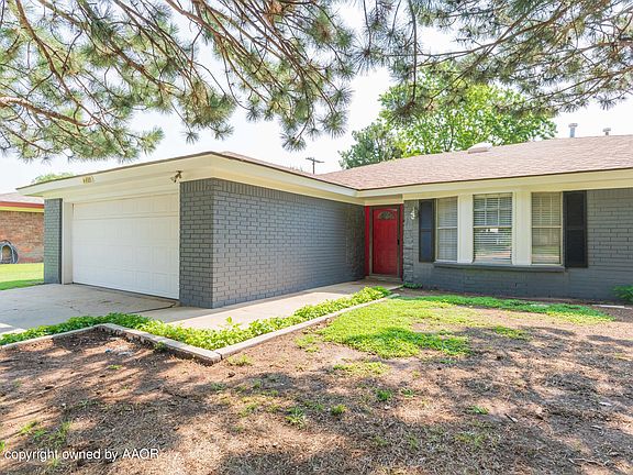 2nd image of 4419 Lyndale Dr