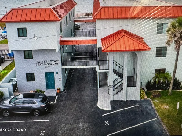 1404 N Atlantic Ave APT 30, Daytona Beach, FL 32118