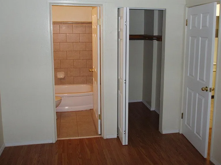 7219 High St #10 — Photo 10