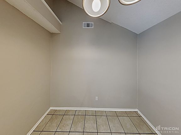5th image of 6807 Normandy Ct
