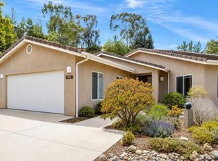 613 Carnation Ln, Fallbrook, CA 92028