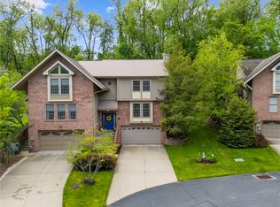 250 The Pines Dr, Pittsburgh, PA 15243