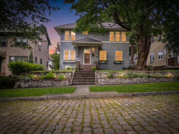 899 Osceola Ave, Saint Paul, MN 55105