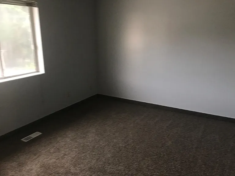 1249 N 400 E #3 — Photo 8