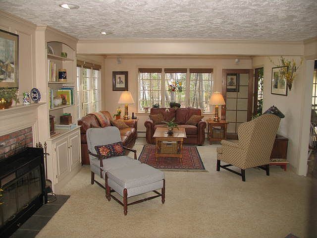 2nd image of 5 Sandra Pond Rd