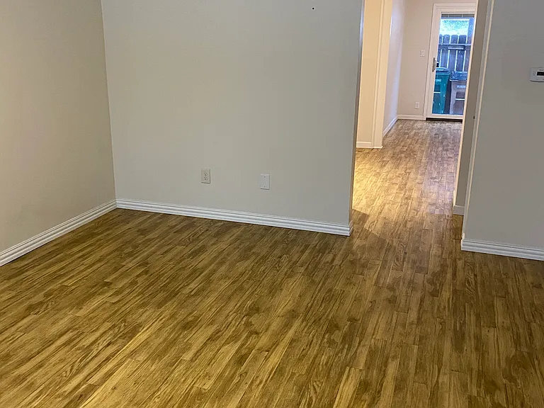 3216 Crosscreek Dr #102 — Photo 6