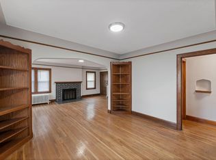 4253 James Ave N #1, Minneapolis, MN 55412