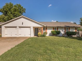 3112 S Rankin St, Edmond, OK 73013