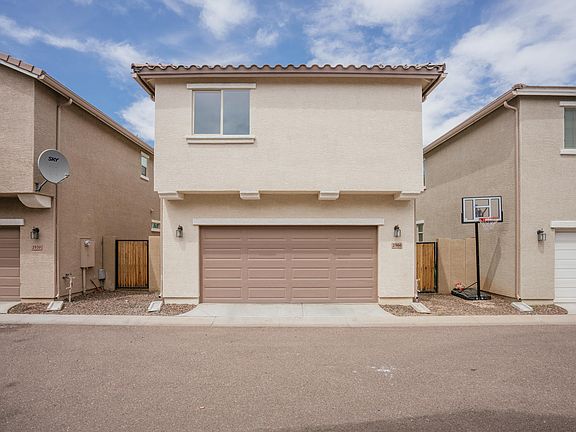 5th image of 2566 N 73rd Dr