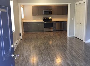 919 NW 57th St APT 1, Seattle, WA 98107